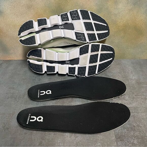 On Cloudboom Women's White / Black / Sage Running Shoes Size 10 - Picture 3 of 14